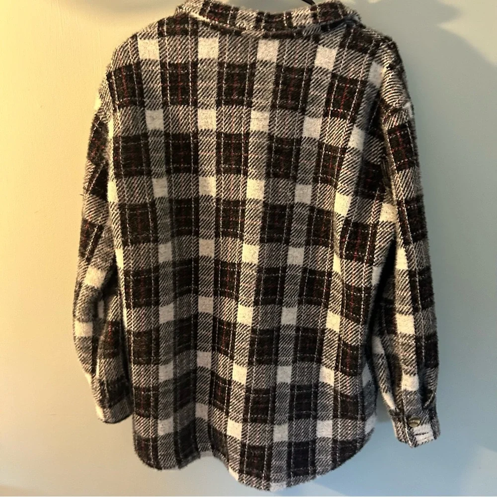 Z Supply Plaid Tucker “Shacket” - Picture 5 of 5